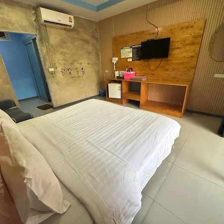 Jingle Bells Resort Ko Lan Luaran gambar