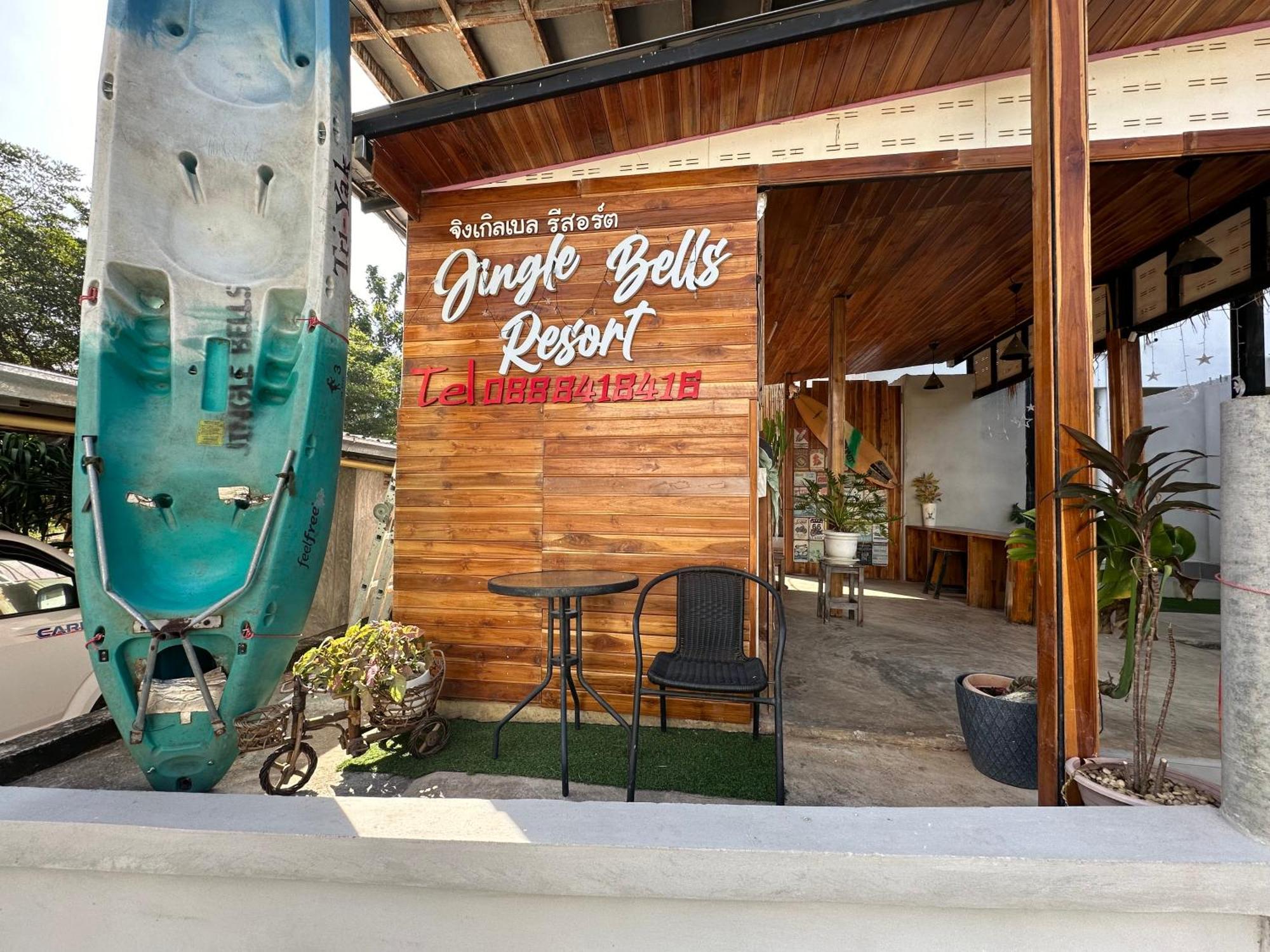 Jingle Bells Resort Ko Lan Luaran gambar