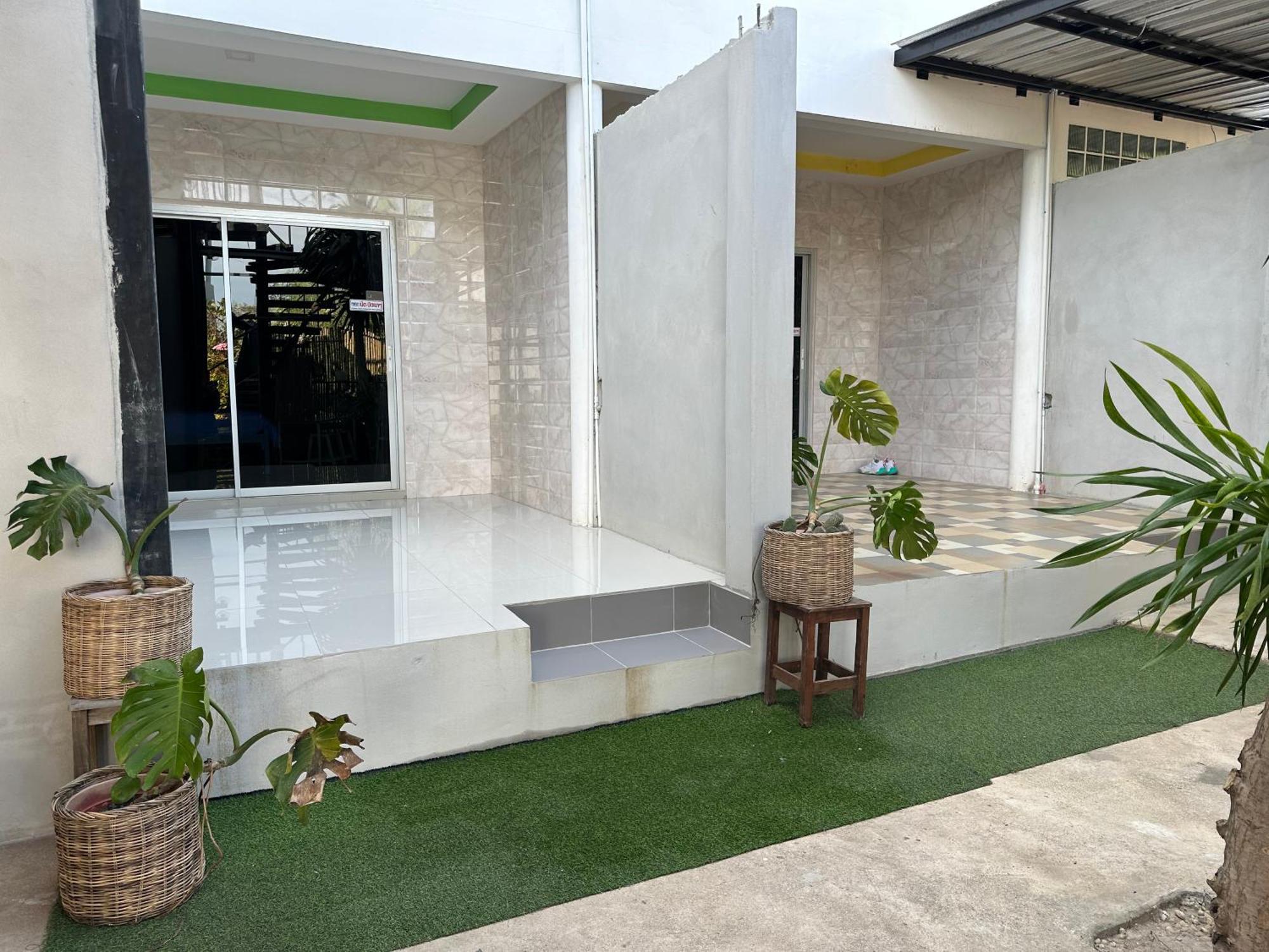 Jingle Bells Resort Ko Lan Luaran gambar