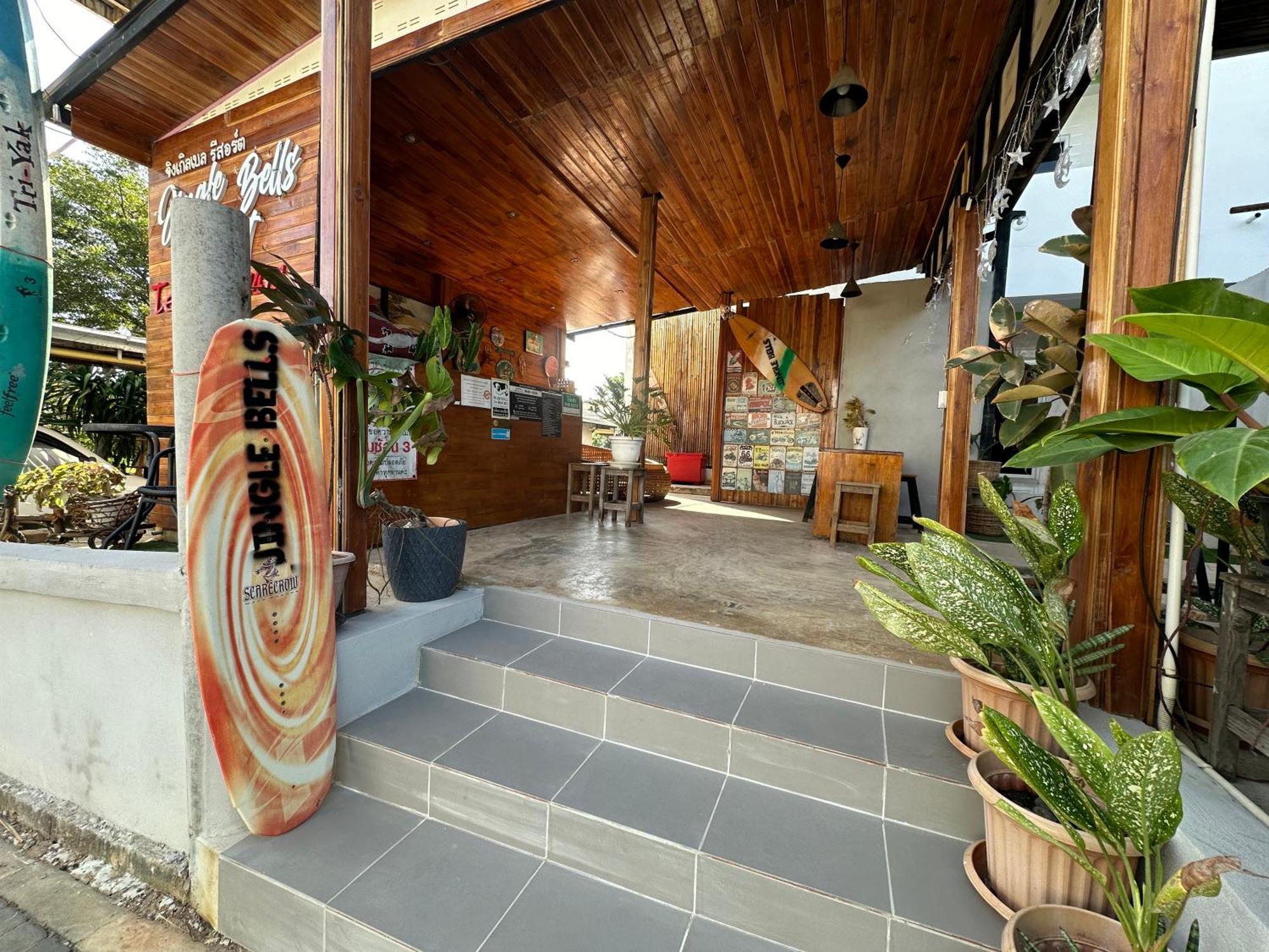 Jingle Bells Resort Ko Lan Luaran gambar