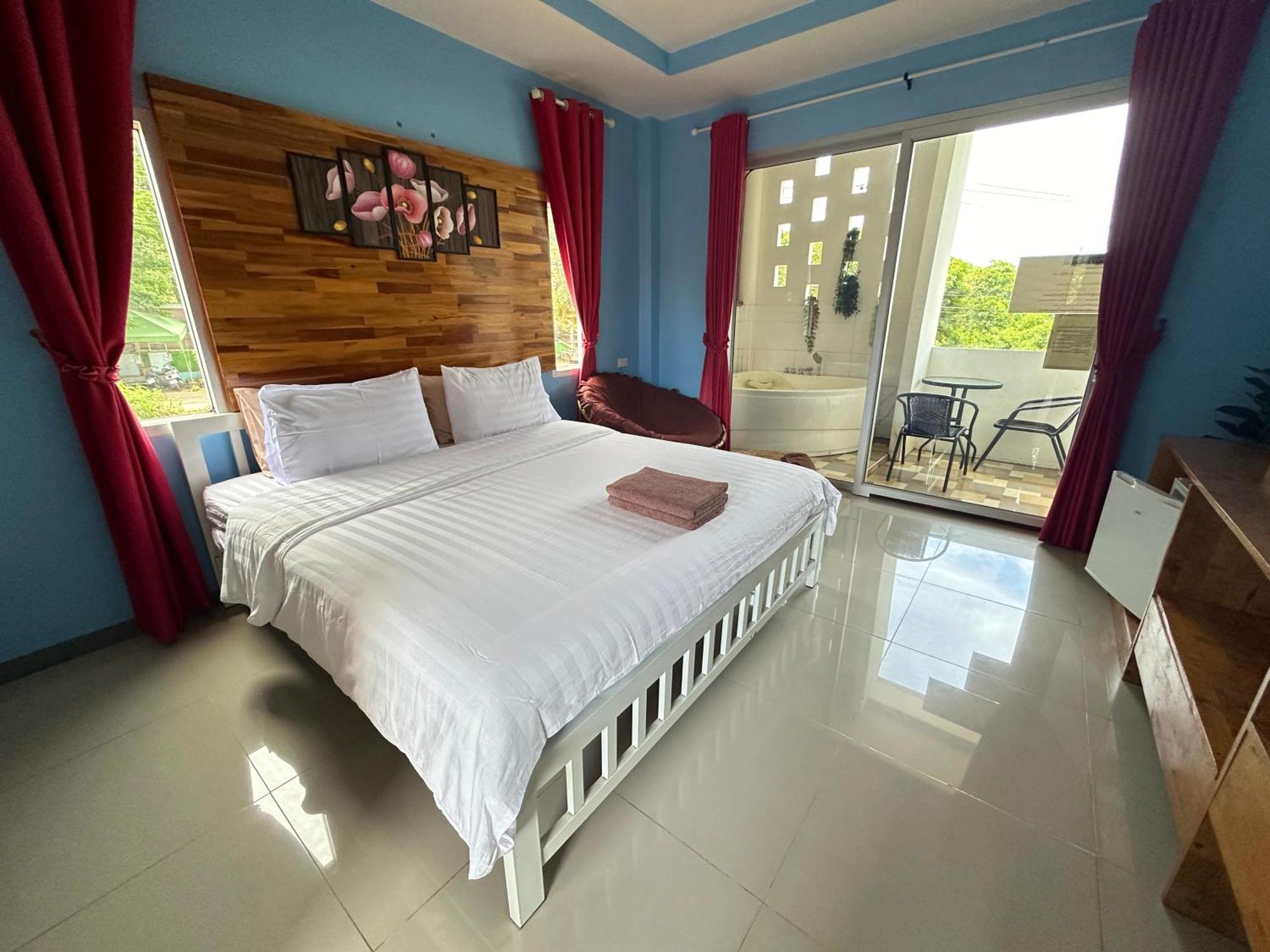 Jingle Bells Resort Ko Lan Luaran gambar