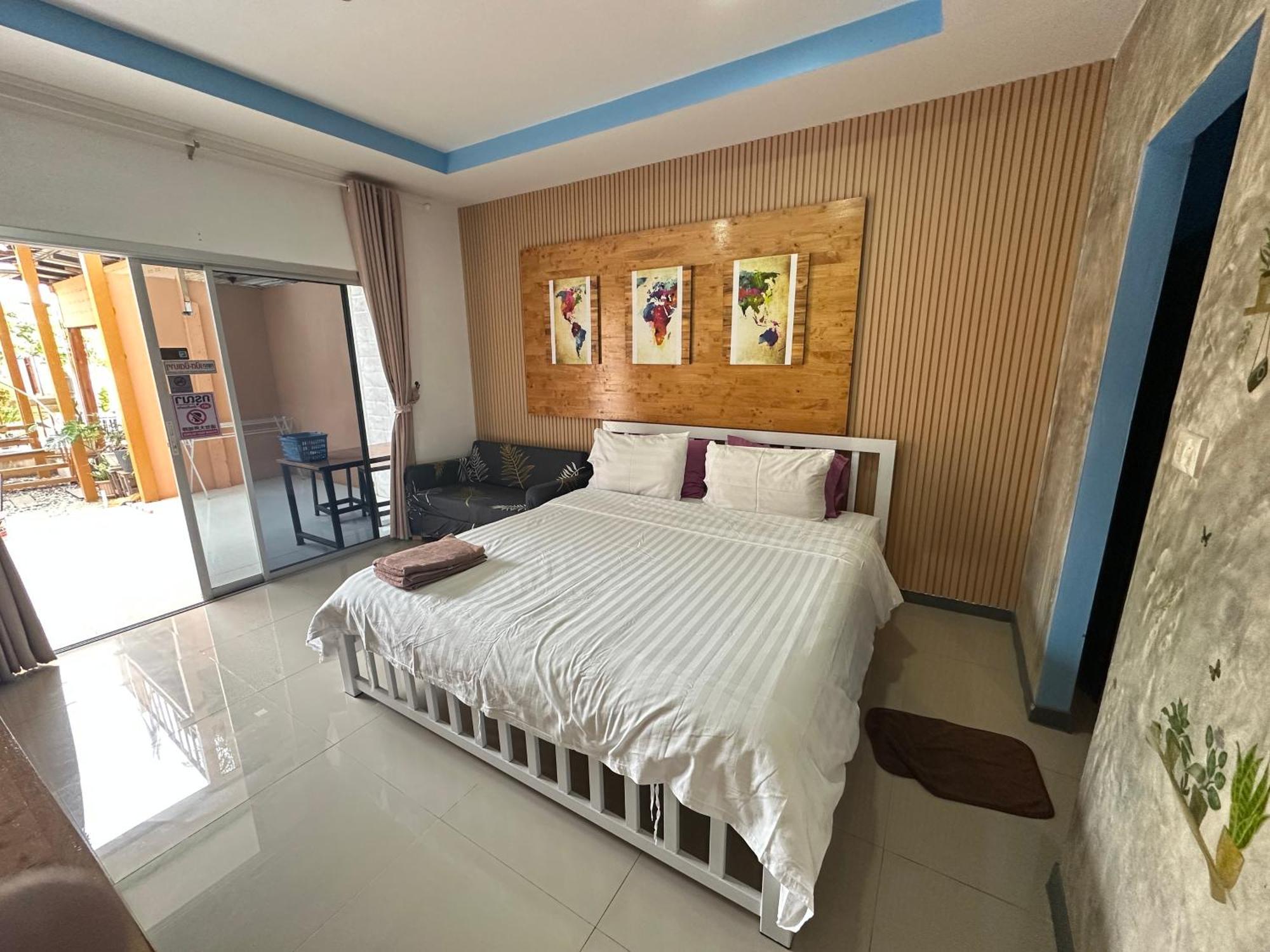 Jingle Bells Resort Ko Lan Luaran gambar