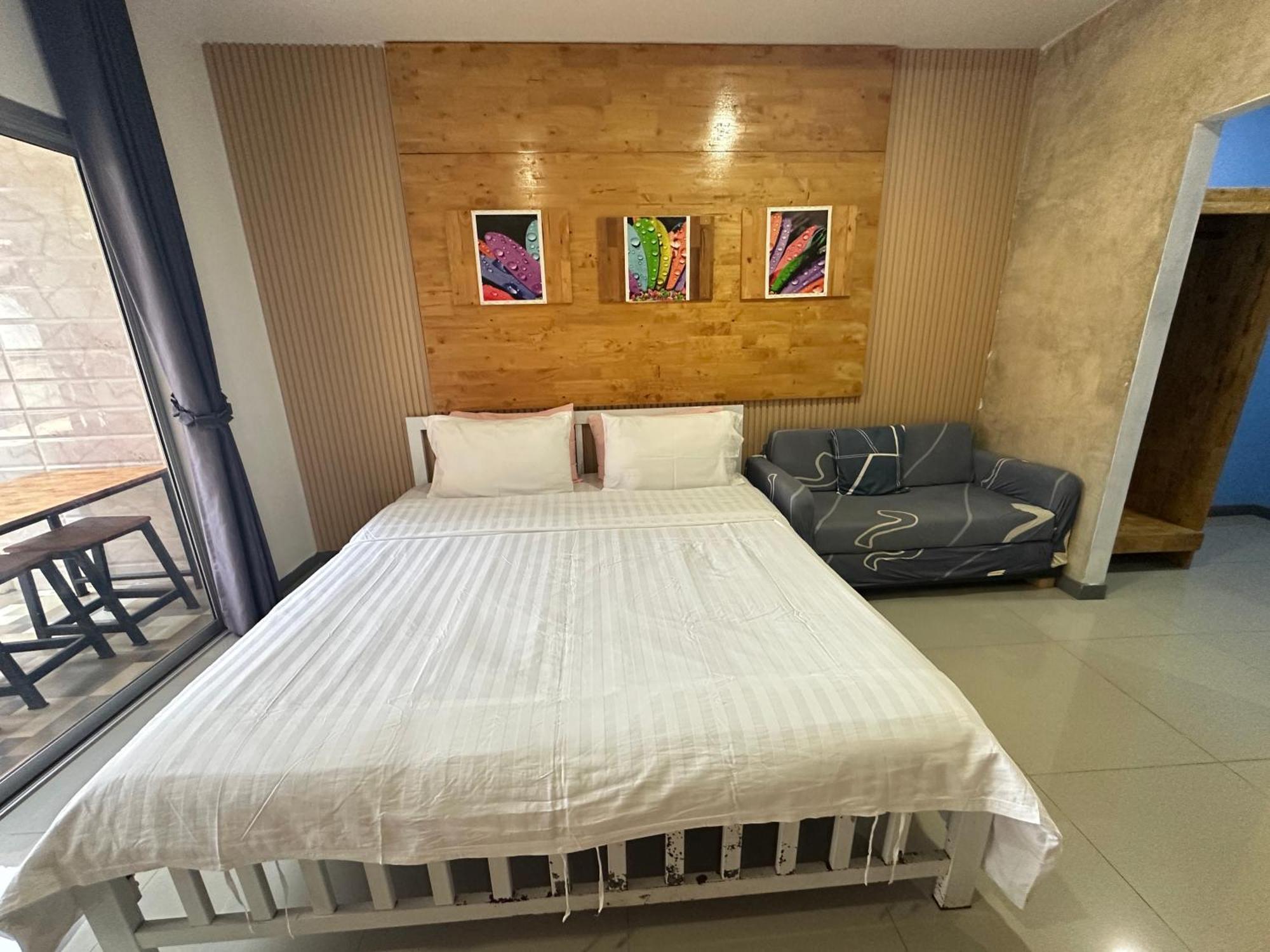Jingle Bells Resort Ko Lan Luaran gambar