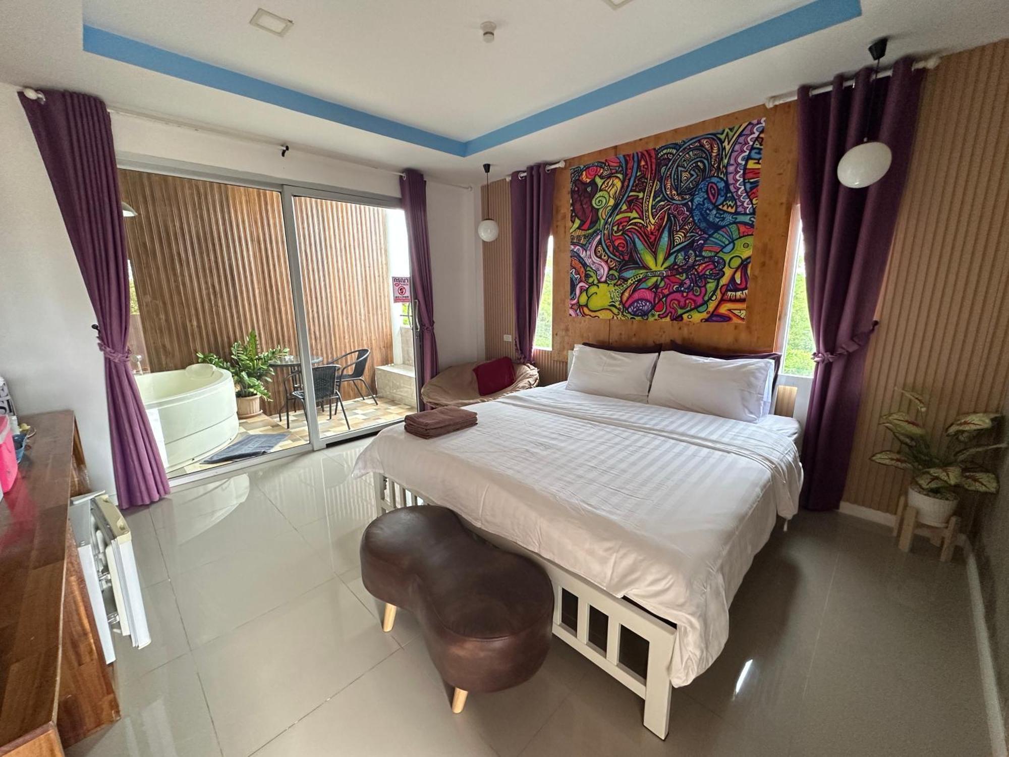 Jingle Bells Resort Ko Lan Luaran gambar